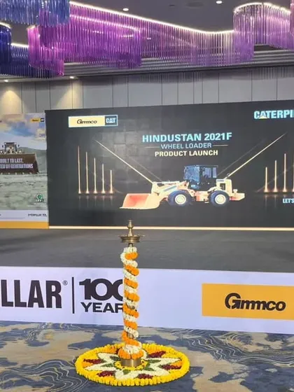 A product launch needs to make a statement. For Caterpillar's 100-year milestone, I designed a stage and managed the technicals to celebrate a century of strength and launch their new wheel loader with impact.