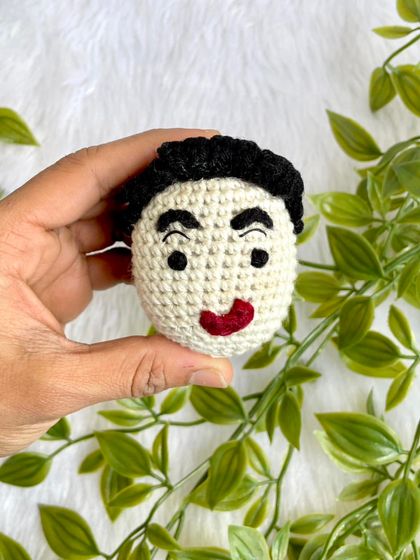 A nostalgic order of the Shin-chan family as keychain heads! It was so fun to capture the quirky expressions of Shin-chan, his parents, and even his little dog, Shiro.