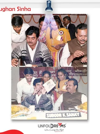 A nostalgic photo from my early days, getting an autograph from the one and only Shatrughan Sinha. My journey with celebrity caricatures started a long time ago.