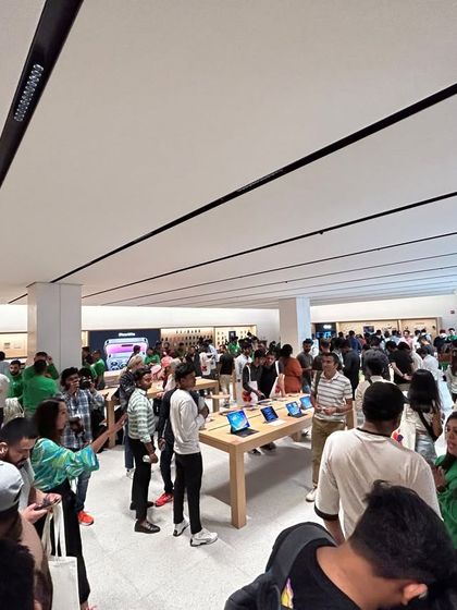 High-Stakes Retail Interiors photo 3