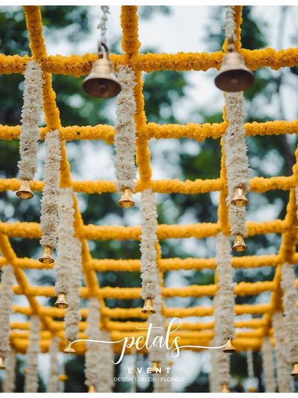 Petals - Wedding Decoration & Styling Exquisite Floral Details photo 5