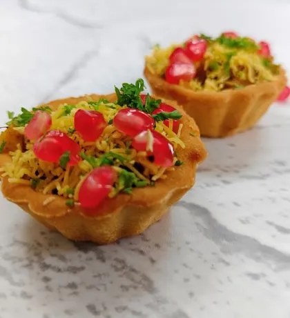 A little tart, a lot of heart. We've reinvented desi chaat into elegant tartlets that are as pretty as they are delicious. One bite and you’re hooked!
