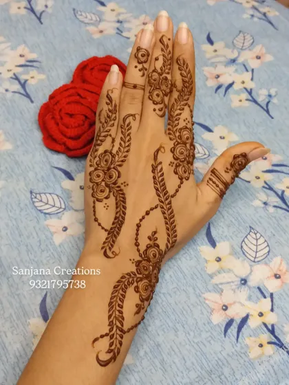 A beautiful Indo-Western design with leafy vines and floral patterns, perfect for a subtle yet stylish look.