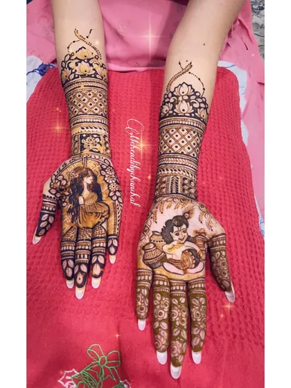 This baby shower mehendi features portraits of Radha and Krishna, symbolizing divine love and blessings for the new baby.