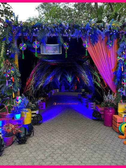 Enchanting Entrances & Aisles photo 22