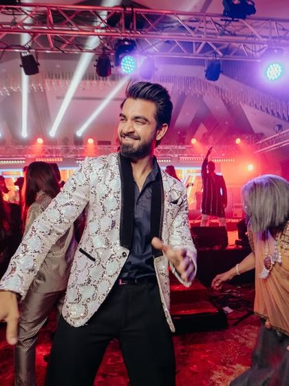 Sangeet & Reception Host photo 21