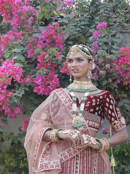 Traditional Bridal Looks photo 74