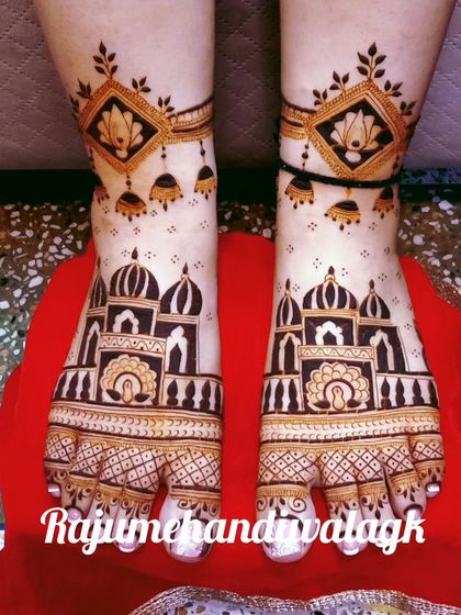 Raju Mehendi - Bridal Mehendi Complete the Look: Bridal Feet Designs photo 29