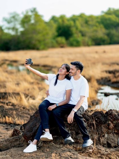 AJ Picture Company - Wedding & Couple Photography Pre-Wedding Stories: Your Love, Your Style photo 22