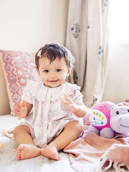 Cuddles & Giggles Photography - Newborn & Baby Photography Growing Up: Sitters, Crawlers & Toddlers photo 29