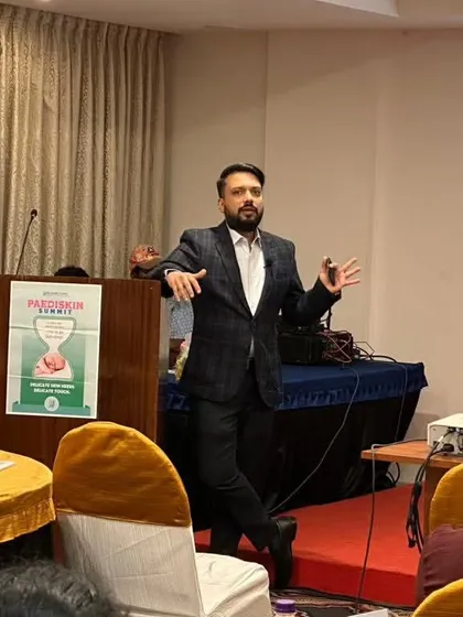 I had the opportunity to speak to pediatricians about Atopic Eczema in children. Educating first-line healthcare professionals is crucial for early and effective management of sensitive skin conditions in young patients.