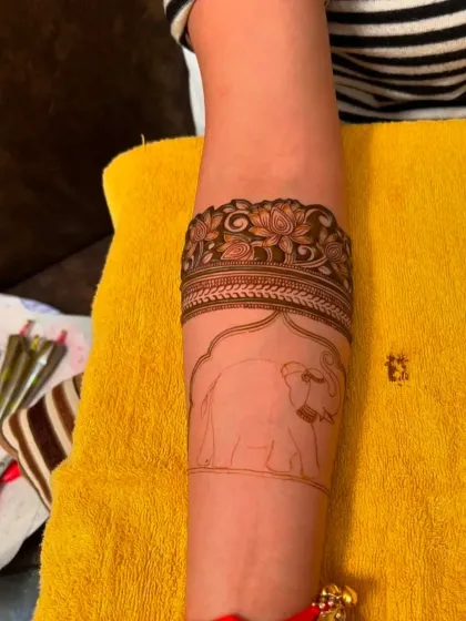 Vijay Singh - Special Occasion Mehandi The Art in Progress: Behind the Cone photo 4