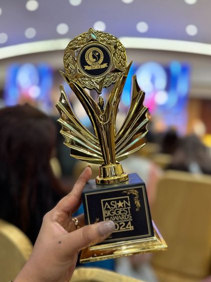 Behind The Scenes & Makeup Academy photo 10