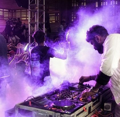 Vasishth - Live DJ Services College Fest Domination photo 6