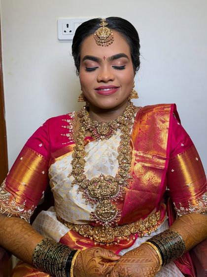 Sneha Kiran - Bridal & Event Makeup Artistry Traditional South Indian Muhurtham Brides photo 51