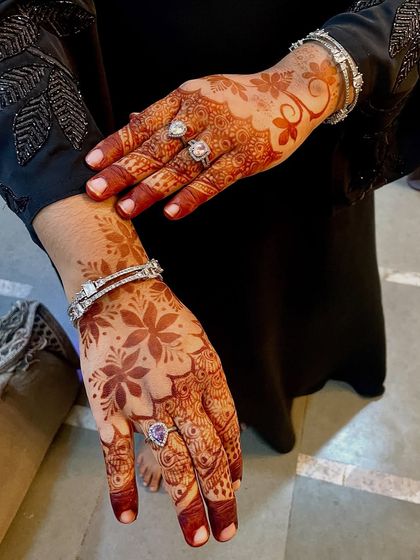 Another angle of this beautiful stained design, showing how it looks with jewelry.