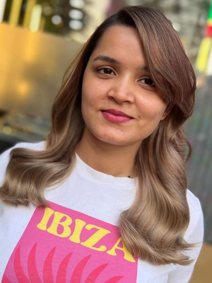 Luminous Blondes & Ashy Greys photo 22