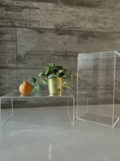 Meet my new acrylic shelf risers. With a minimalist design and durable build, they are the perfect functional decor to elevate your home organization. They are available on my website or you can DM me to order.