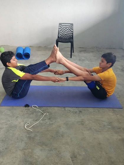 Swimsquare - Swimming Lessons Dry-Land Training: Strength & Flexibility photo 111