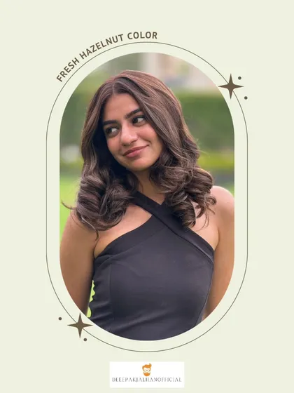 The dimension in this hazelnut hair color is evident from every angle, with subtle brunette highlights adding depth and movement.