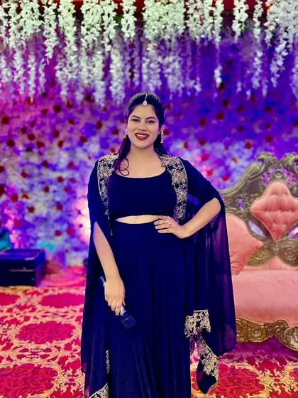 A classic black and blue outfit for an elegant evening affair. The floral decor was absolutely breathtaking.