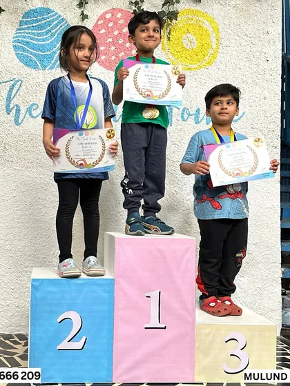 Smiles all around on the winners' podium. Congratulations to all our participants for their incredible effort.