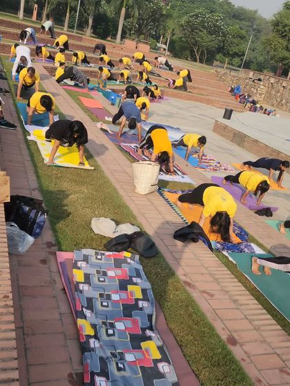 Our yogic picnic started with a refreshing outdoor yoga session. Practicing together in nature is a truly special experience.