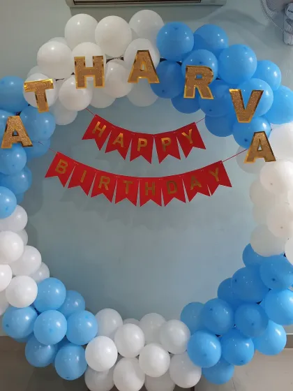 Another shot of the personalized balloon ring for Atharva's birthday.