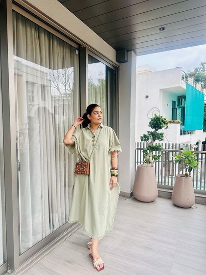 Priyanshi Khandelwal - Personal Fashion Styling The Finishing Touch: Bags & Accessories photo 5