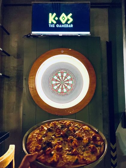 Pizza and darts, a match made in heaven. Refuel with a slice before you step up to the oche for your next game.