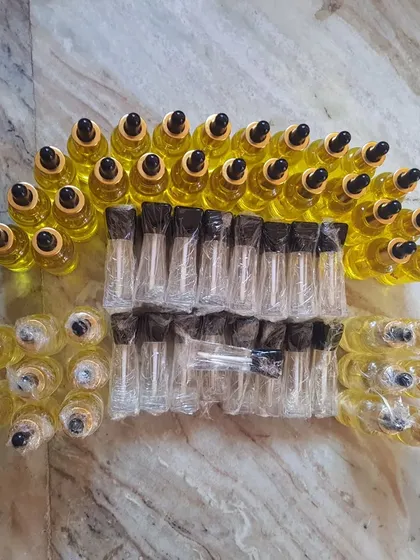 More rebranding orders heading to Delhi. It's wonderful to see our natural, organic serums and other products being trusted by others in the industry.