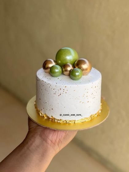 Elegant & Simple Cakes photo 30