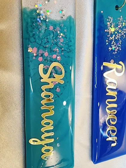 Another look at the custom bookmarks for Shanaya and Ranveer.