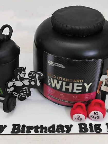 Grand & Sculpted Showstoppers photo 4