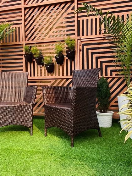 Intimate Courtyards & Balconies photo 28