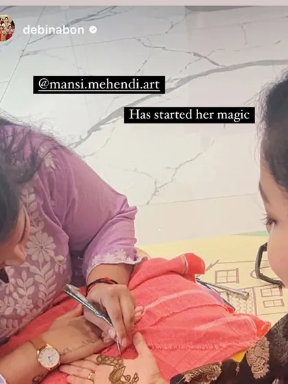 A lovely story mention from Debina Bonnerjee as I started her Karwa Chauth mehendi. She called it magic, which made me so happy.