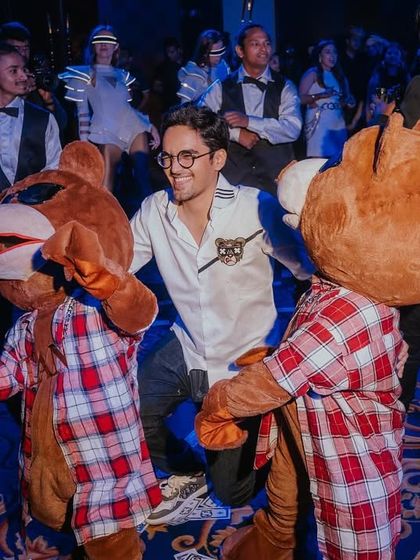 Royal & Themed Weddings photo 31