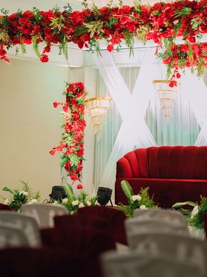 Gowjee - Wedding Planning & Design Elegant Wedding Mandaps & Ceremonies photo 53