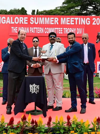The Indian Pattern Committee Trophy presentation.