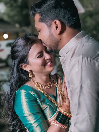 A sweet forehead kiss is a simple yet powerful expression of love. We love capturing these gentle, intimate gestures during our couple shoots.