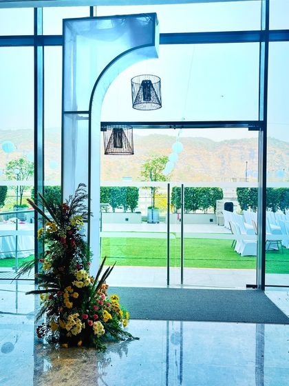 Additional Decorations & Details photo 4