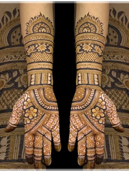 Intricate Bridal Mehndi photo 12