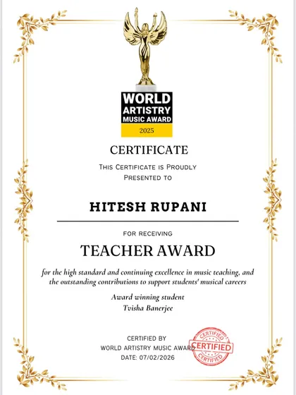 We are incredibly proud that our founder, Hitesh Rupani, received the Teacher Award from the World Artistry Music Awards for excellence in music teaching. This recognizes our commitment to supporting students' musical careers and helping them achieve award-winning results.