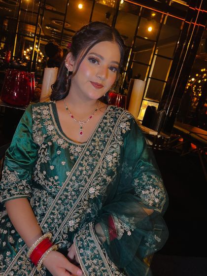 Elegant Party & Occasion Makeup photo 10