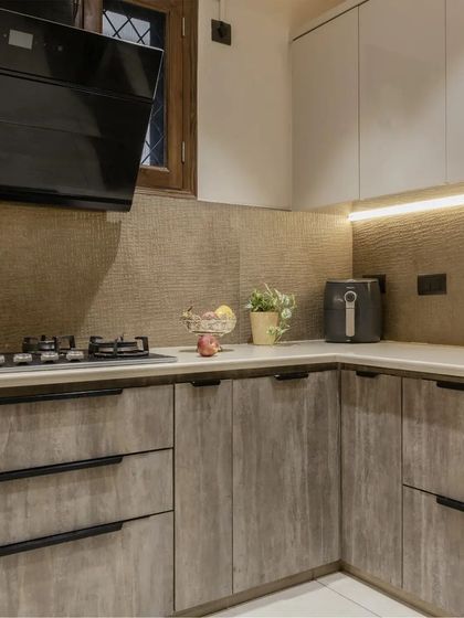 Chizzle My Designs - Turnkey Residential Interior Design Modern Kitchens & Bars photo 12