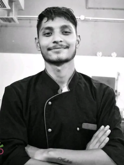 Meet Chef Ankit Rawat! Inspired by simple food, Chef Ankit is a rising star who loves traditional Rajasthani cuisine and believes in learning from every recipe.