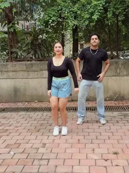 A visual from the promo for Sargun Singh's workshop.