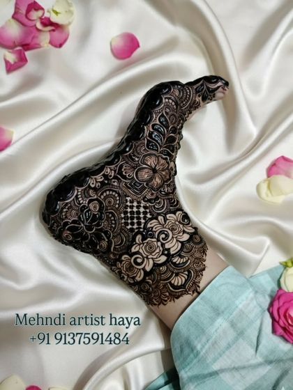 Elegant Bridal Feet photo 6