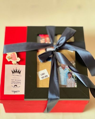 Personalized Gift Hampers