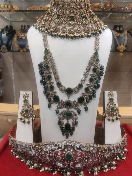 Lotus Bridal Studio - Wedding & Event Jewellery Rental Contemporary & Reception Styles photo 5